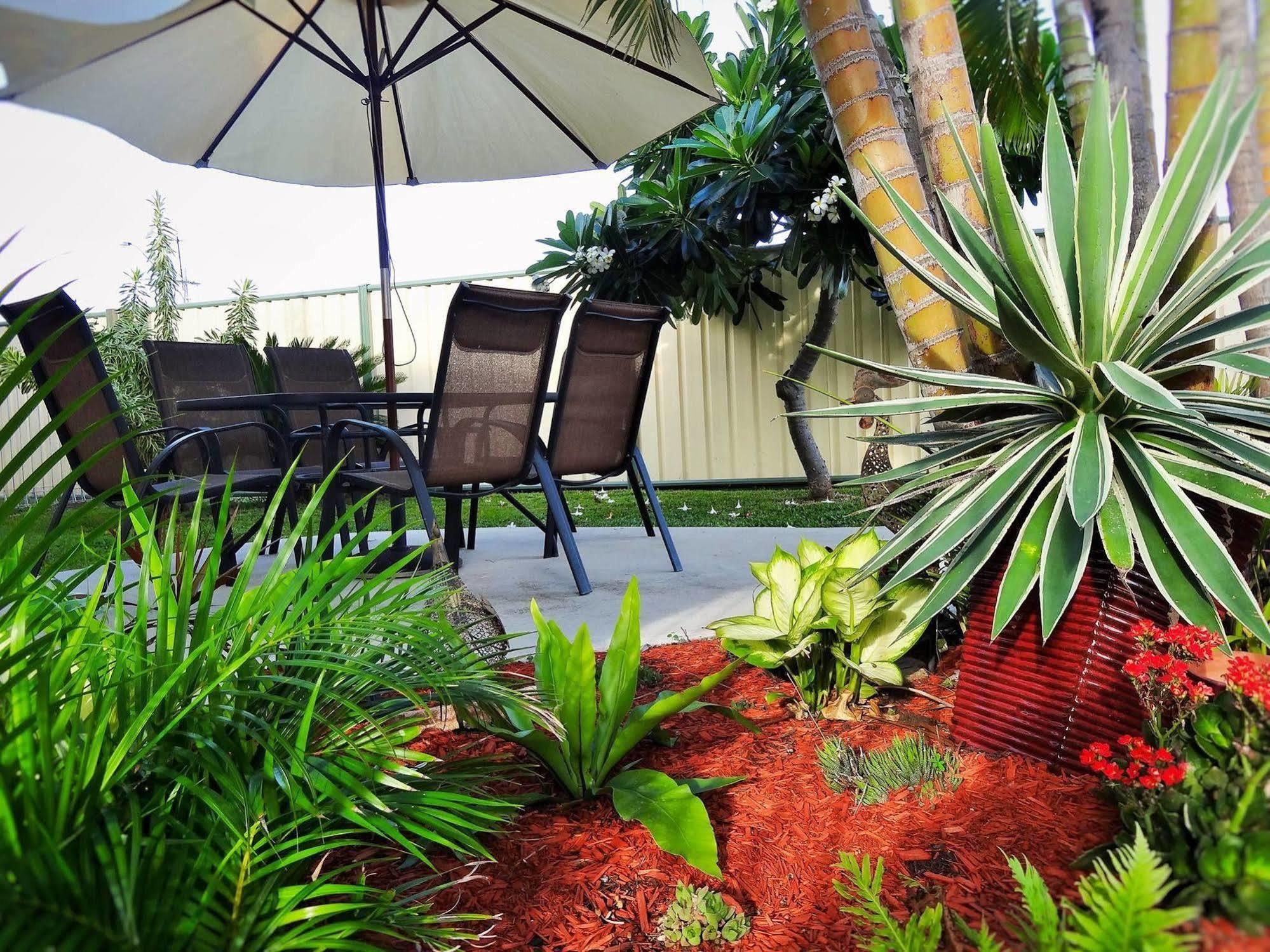 Shell Motel โบเวน ภายนอก รูปภาพ