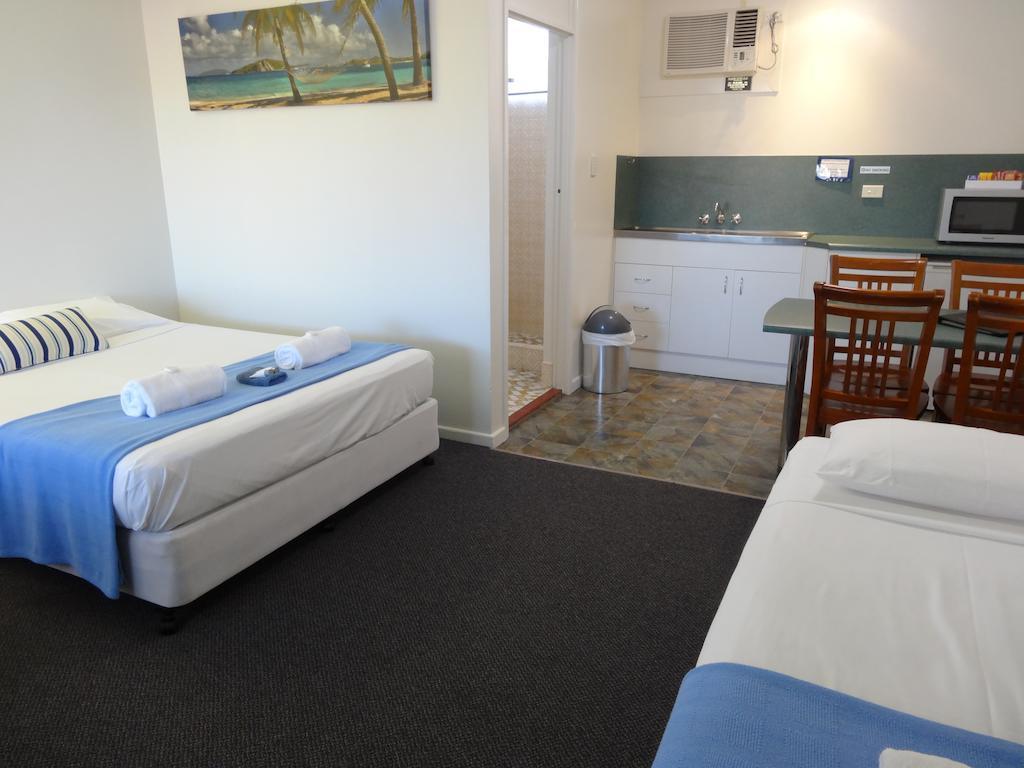 Shell Motel โบเวน ห้อง รูปภาพ